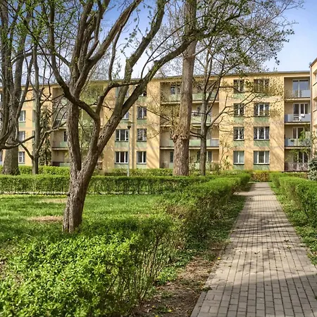 Kubanska By Vaya Varsovia