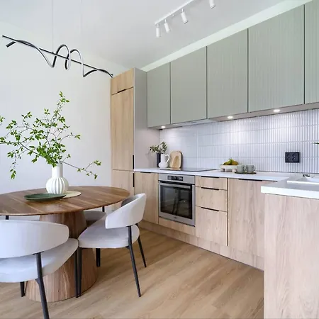 Kubanska By Vaya * ワルシャワ